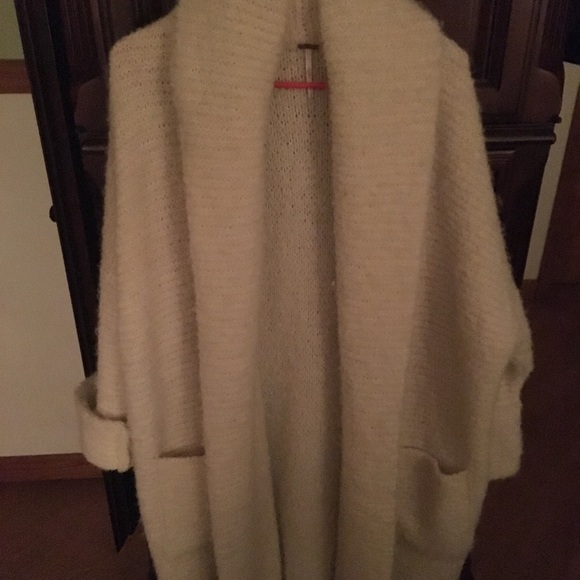 Free People Alpacaangora blend Cream sweatercoat S - Picture 3 of 8